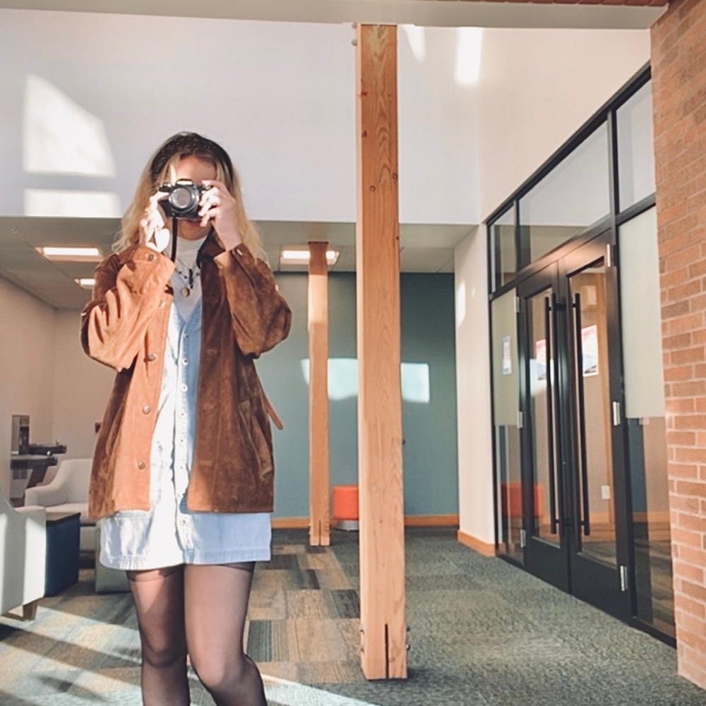 Meet your Posher, Lauren